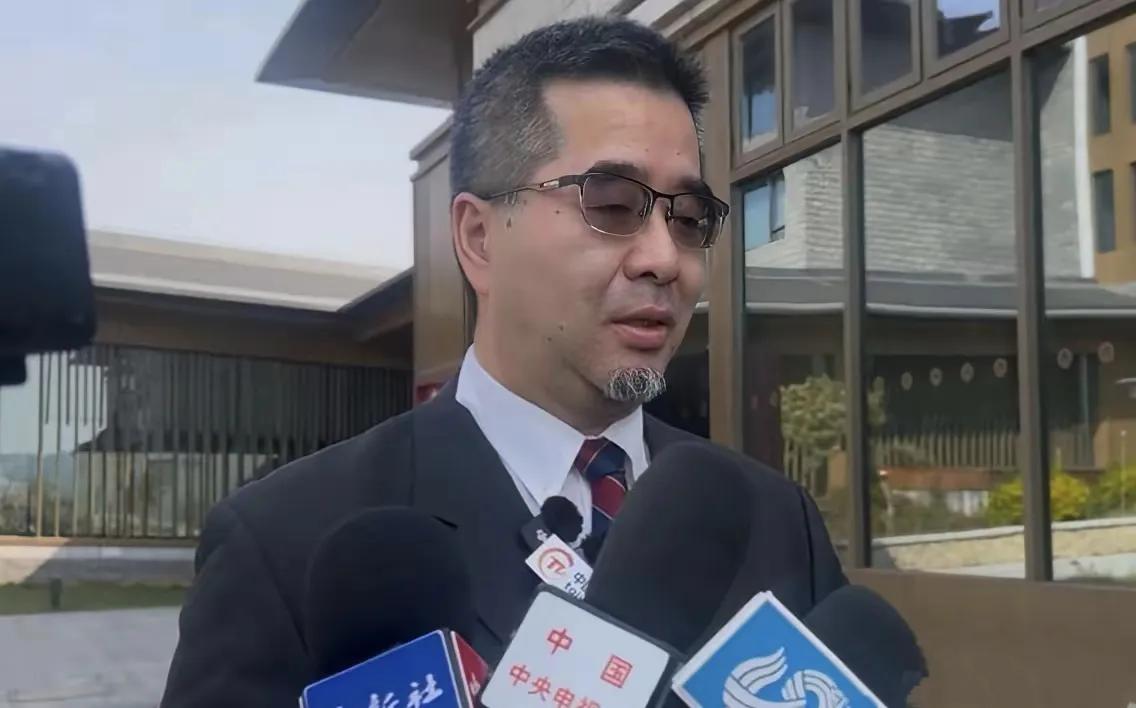 国民党新任副主席萧旭岑代替了原国民党副主席的夏立言“的角色”。萧旭