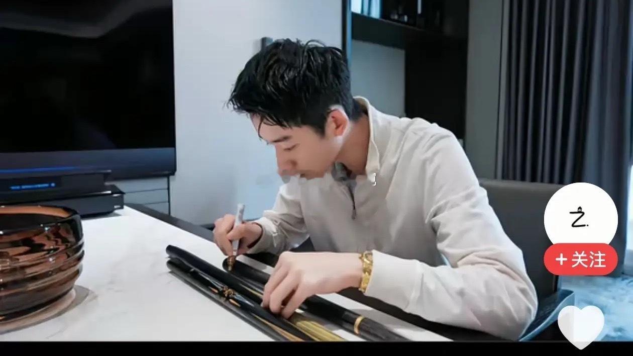 吴宜泽这次夺冠，制造多个意想不到。第一个没想到。赛前，博彩公司给出的赔率是1/1