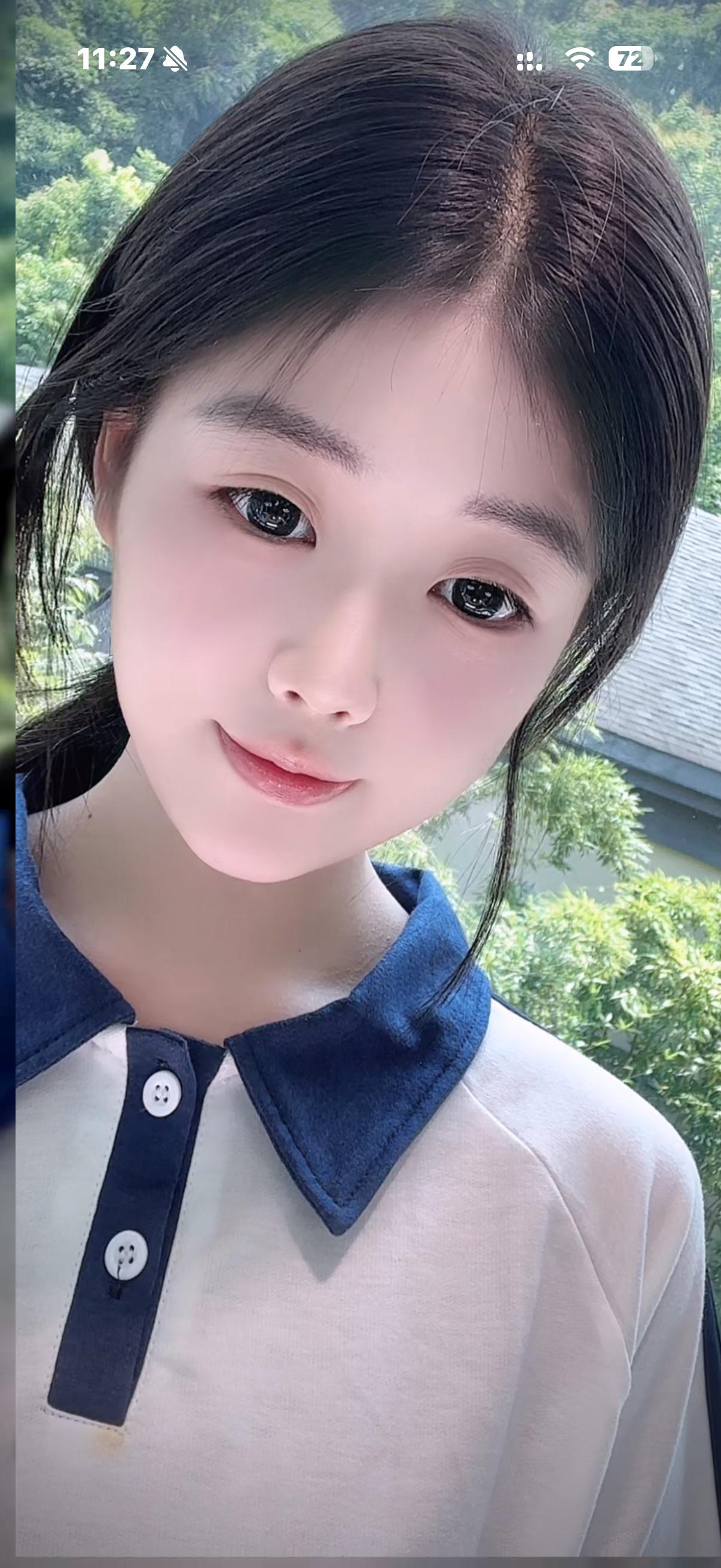 邻居家的女儿，考研失败，每天躺在床上不起来，父母看在眼里，疼在心上一咬牙，