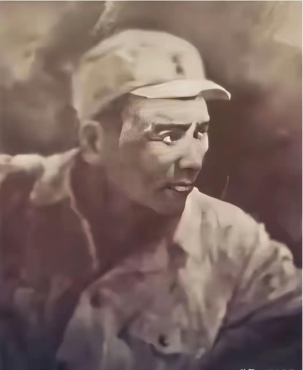 徐佳标烈士（1926—1945），新四军第三师第十旅特务团班长，我军战争史上首位