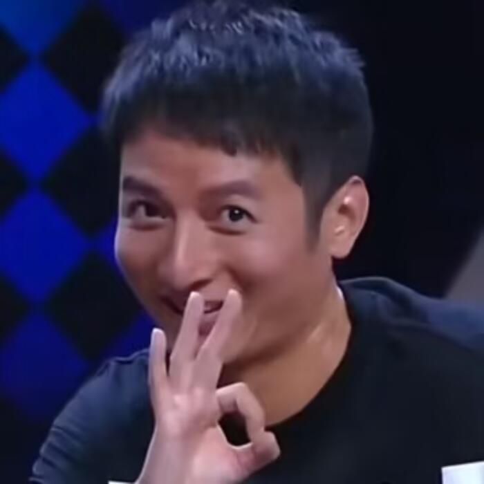 今天我就这么嬉皮笑脸上班：