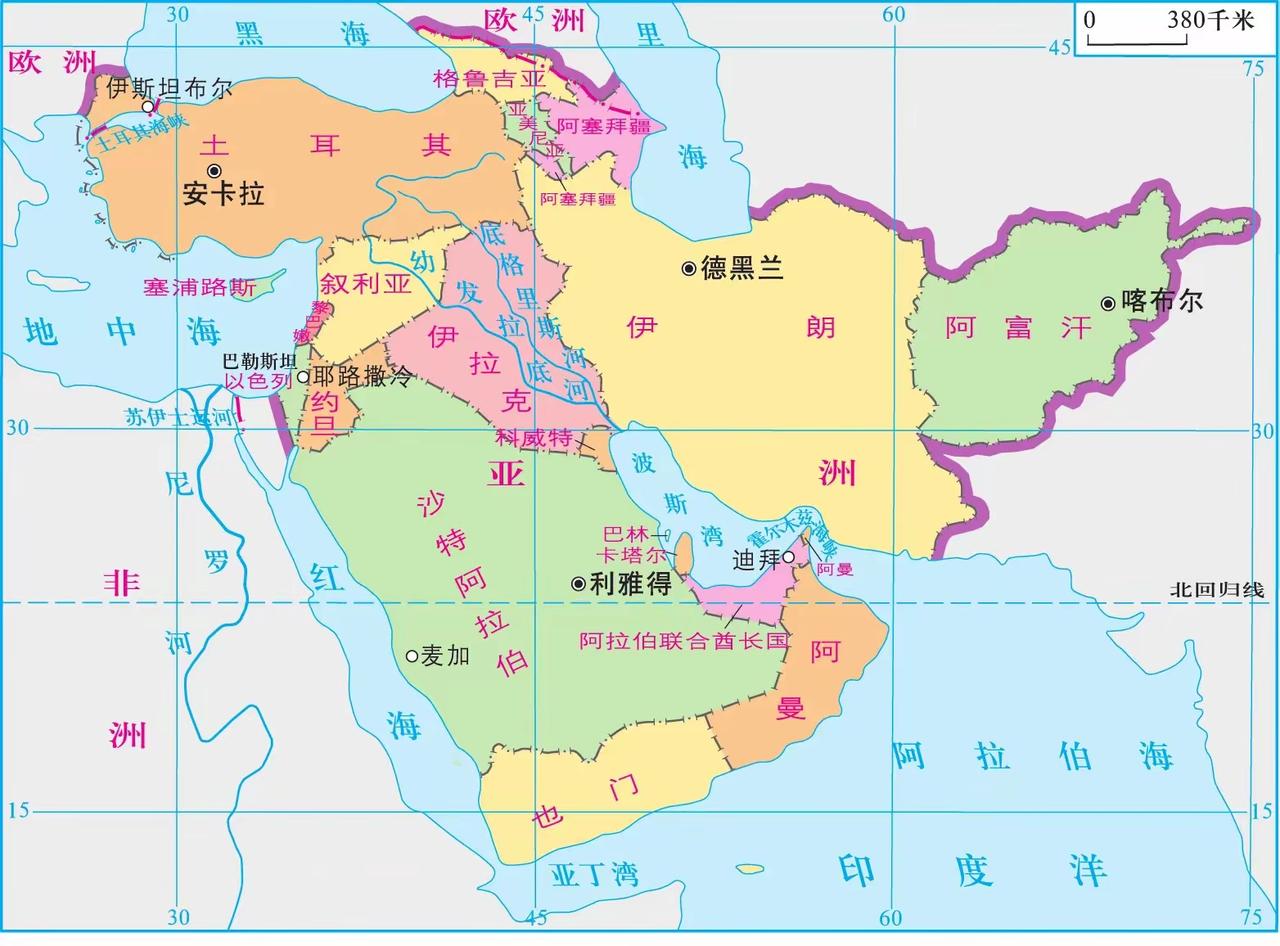 看地图上，以色列距离土耳其，比伊朗、也门近得多，双方经常打口水战，埃尔多安放狠话