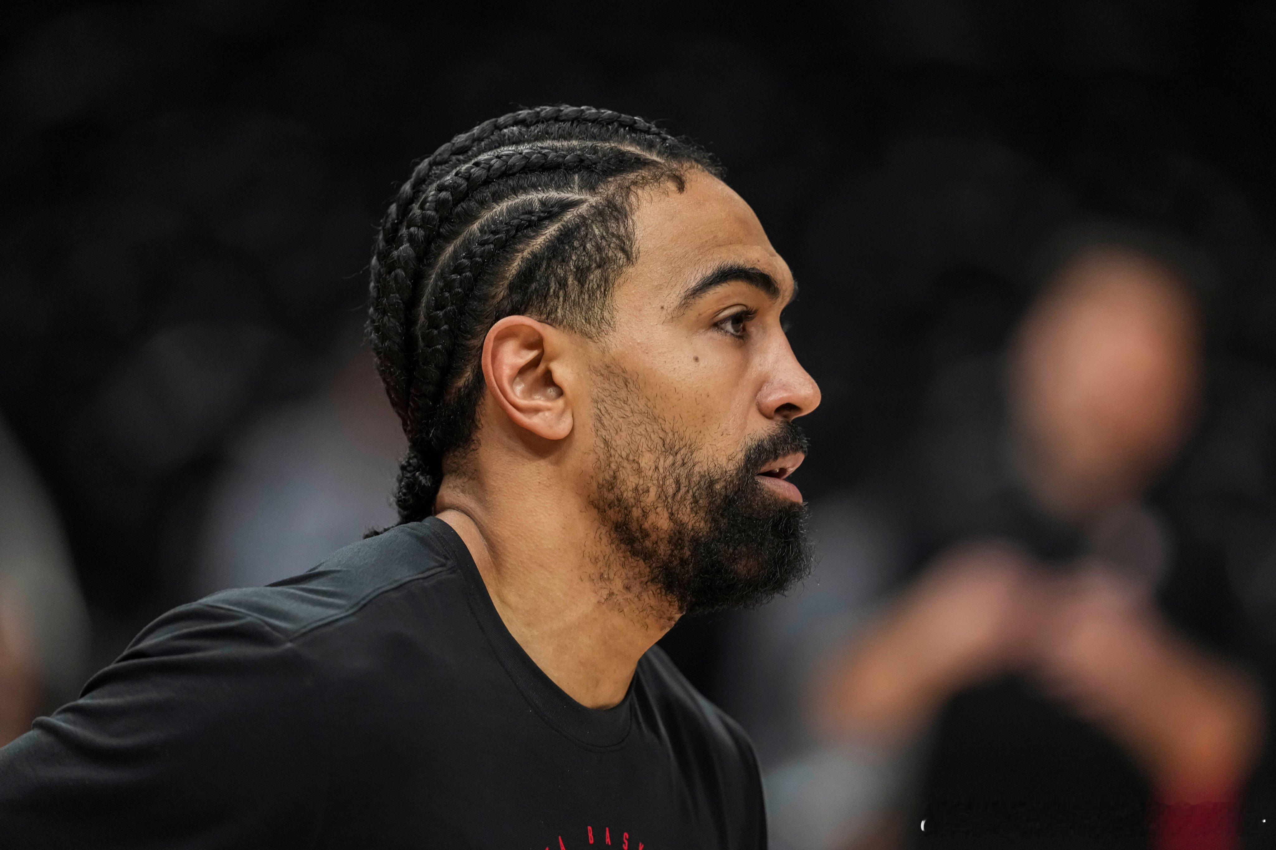NBA克利夫兰骑士报道：据杰克·L·费舍尔消息，骑士队此前曾与盖布·文森特取得
