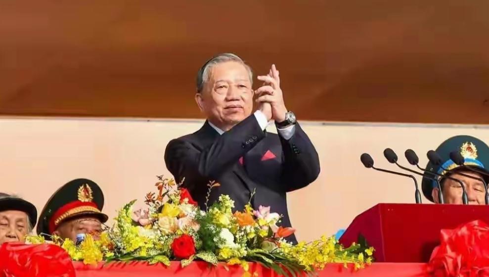 越南与朝鲜，罕见互动！朝鲜劳动党成立80周年庆典，越南国家主席苏林率团出席，