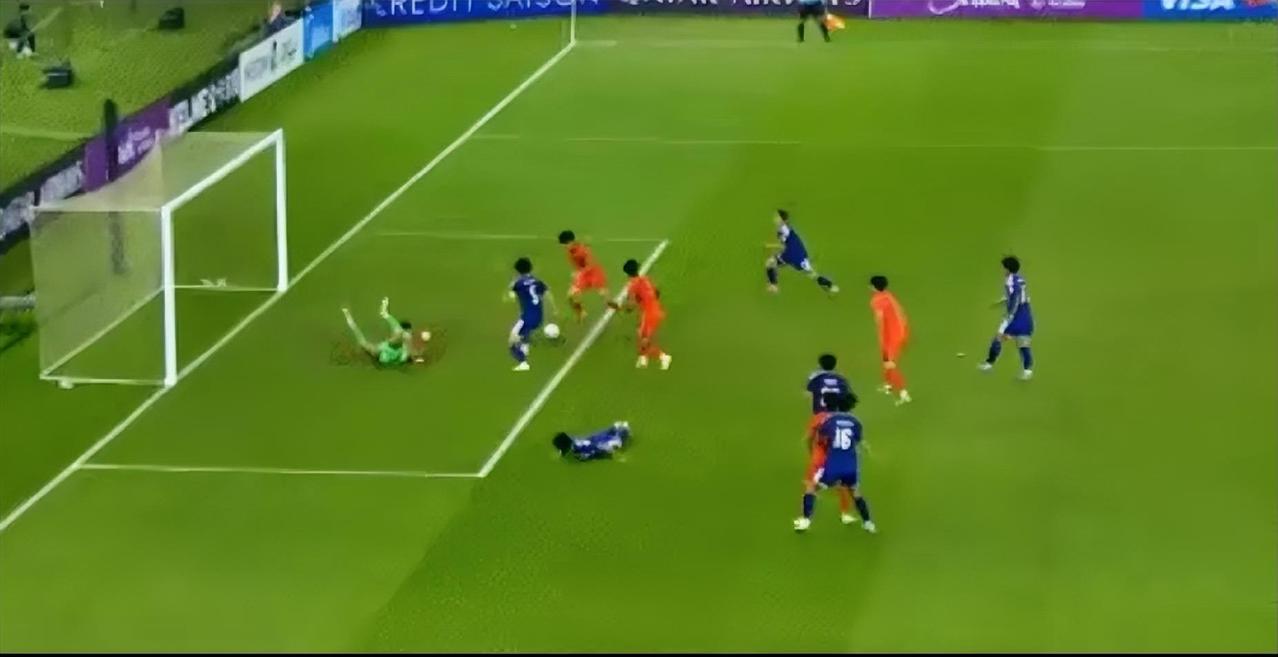 U23国足0-4日本：别再只怪基本功！真正差距在这3点！第一、人家用脑子跑