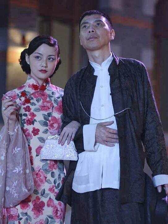 不得不说周星驰确实有点东西，《功夫》里这个任斯璐，只出场了几分钟，就让观众印象深