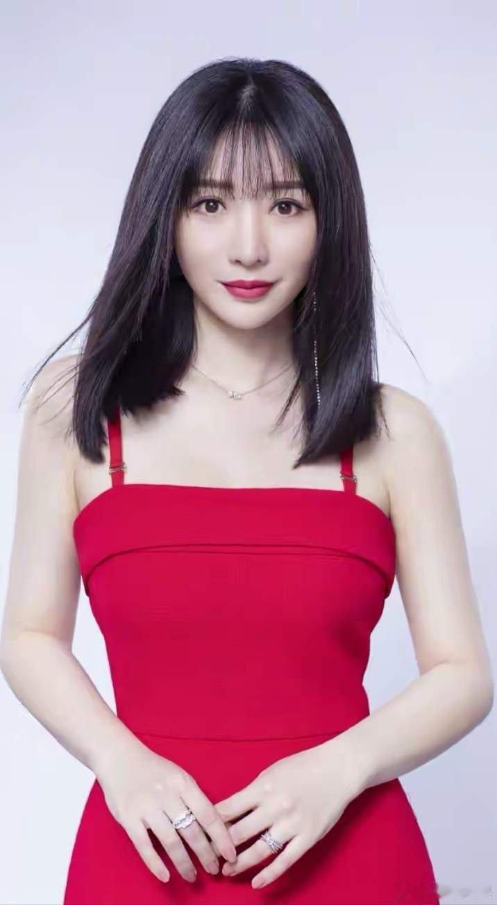 1.柳岩有存款，男朋友家底还可以，能聊得到一起去，双方父母已经见面了。2.紫薯精给台里带来不错的热度