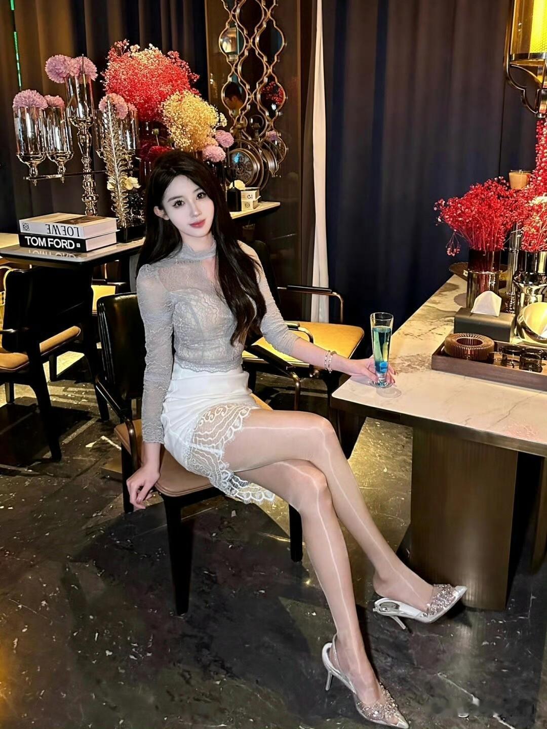 美女的美丽体现在何处呢？