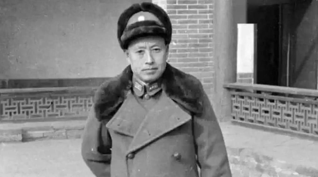 1927年5月，众叛亲离的吴佩孚，兵败后去找军长于学忠。当时的形势对吴佩孚而言