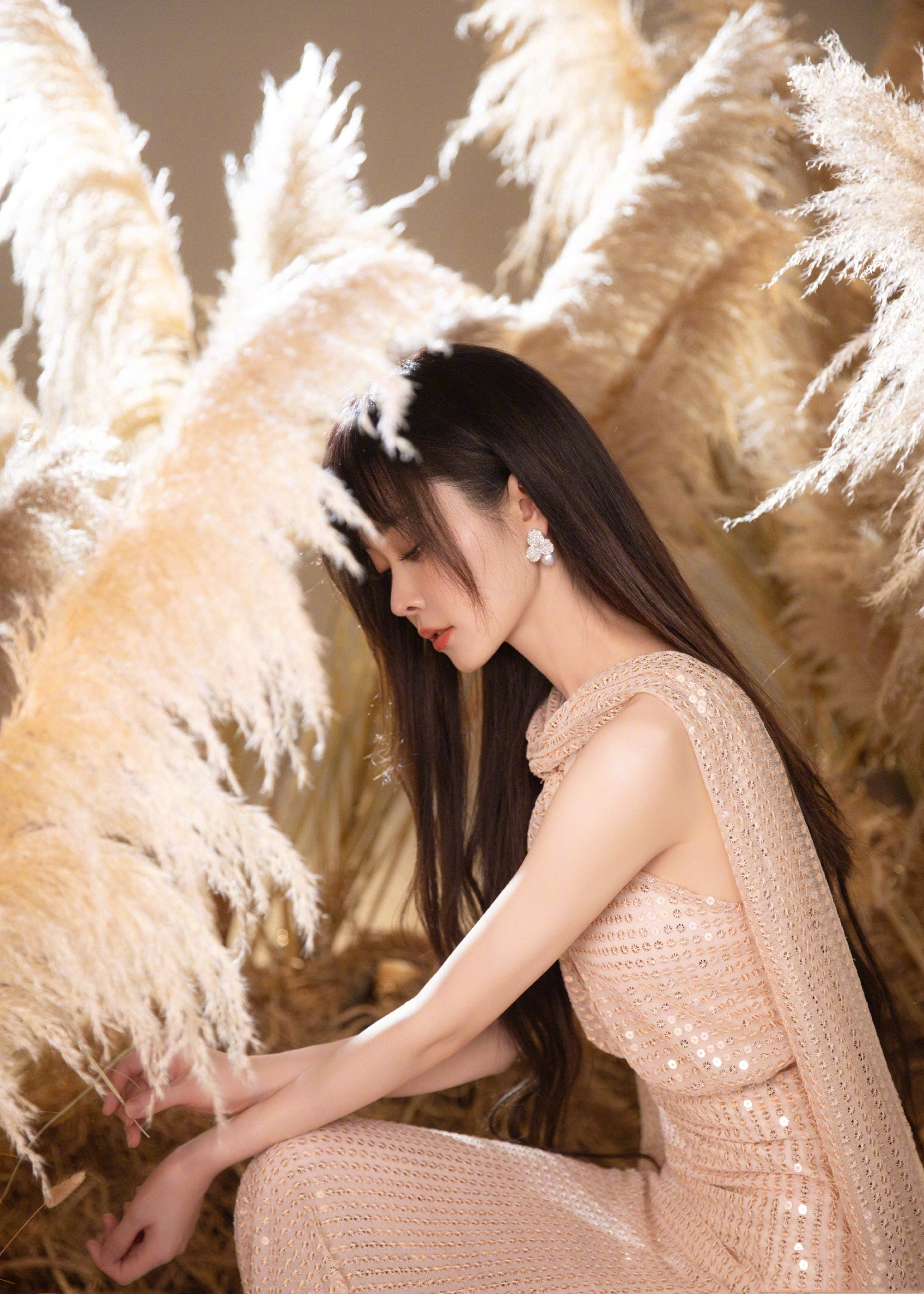 宋轶：温雅柔美，不一样的车车。宋轶