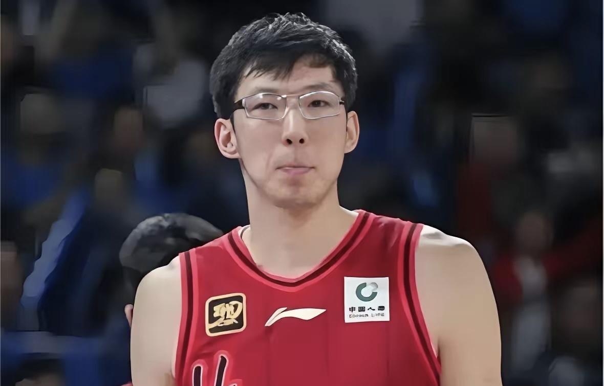 周琦被踢！国家男篮开始动真格了。连赞助商都连夜撤了！说实话，这事儿真不算突然