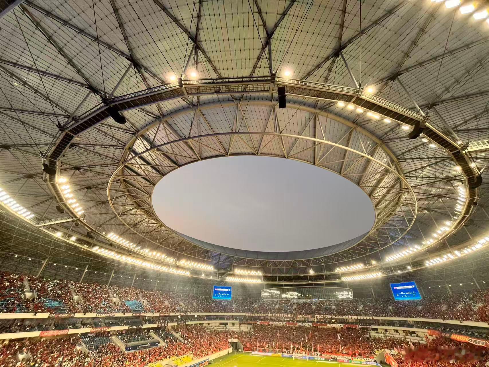 新任主教练阿洛伊西来了，新援茹萨来了，王子铭基本敲定，周定洋续约概率较大，以及传