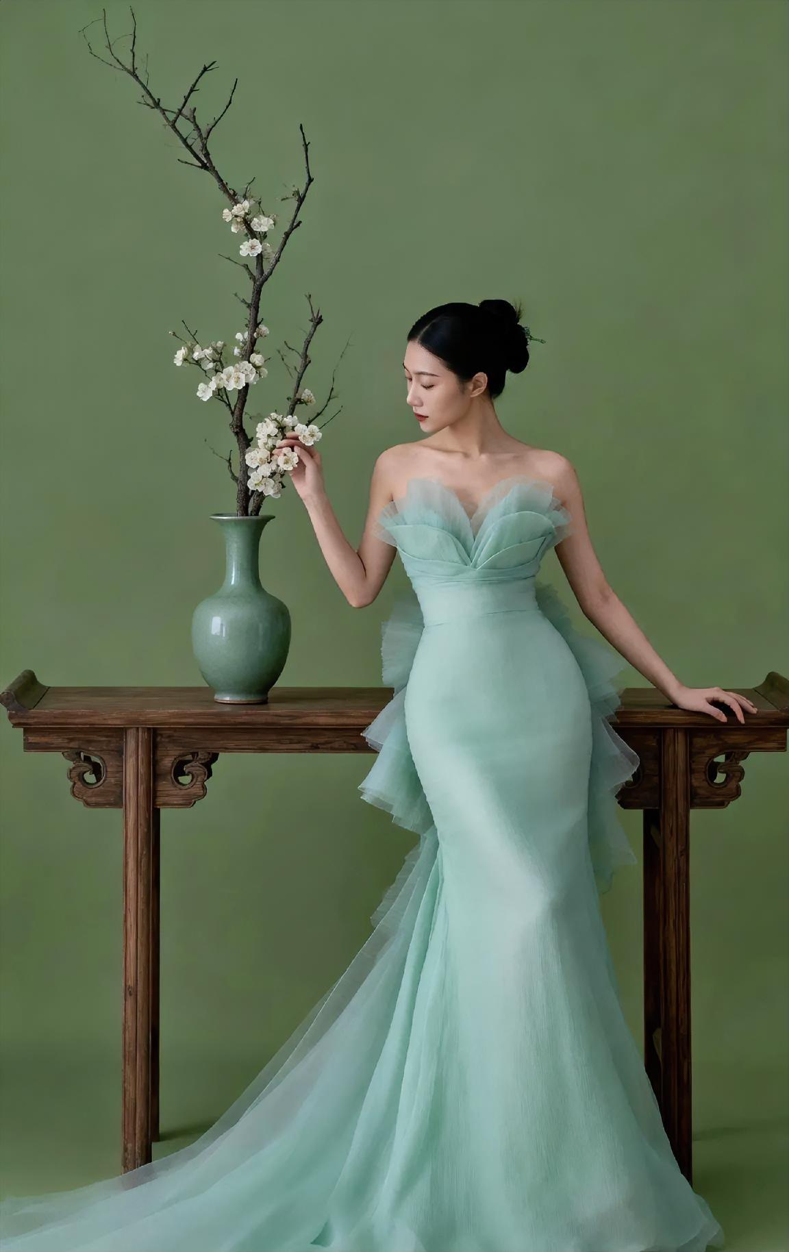 网上最近总在说，现在年轻人择偶第一是情绪价值，要情绪稳定、要共情、要不扫兴。说