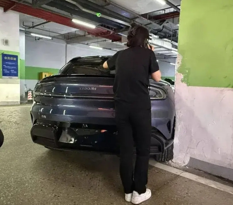 才一天，这就发生事故了这个车还是有点大了，5米的SUV算是中大型了，正常紧凑型
