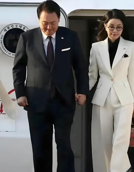 这件事情，李在明考虑不周！金建希被捕了，丢的是韩国的脸面，李在明为了清算尹锡悦，