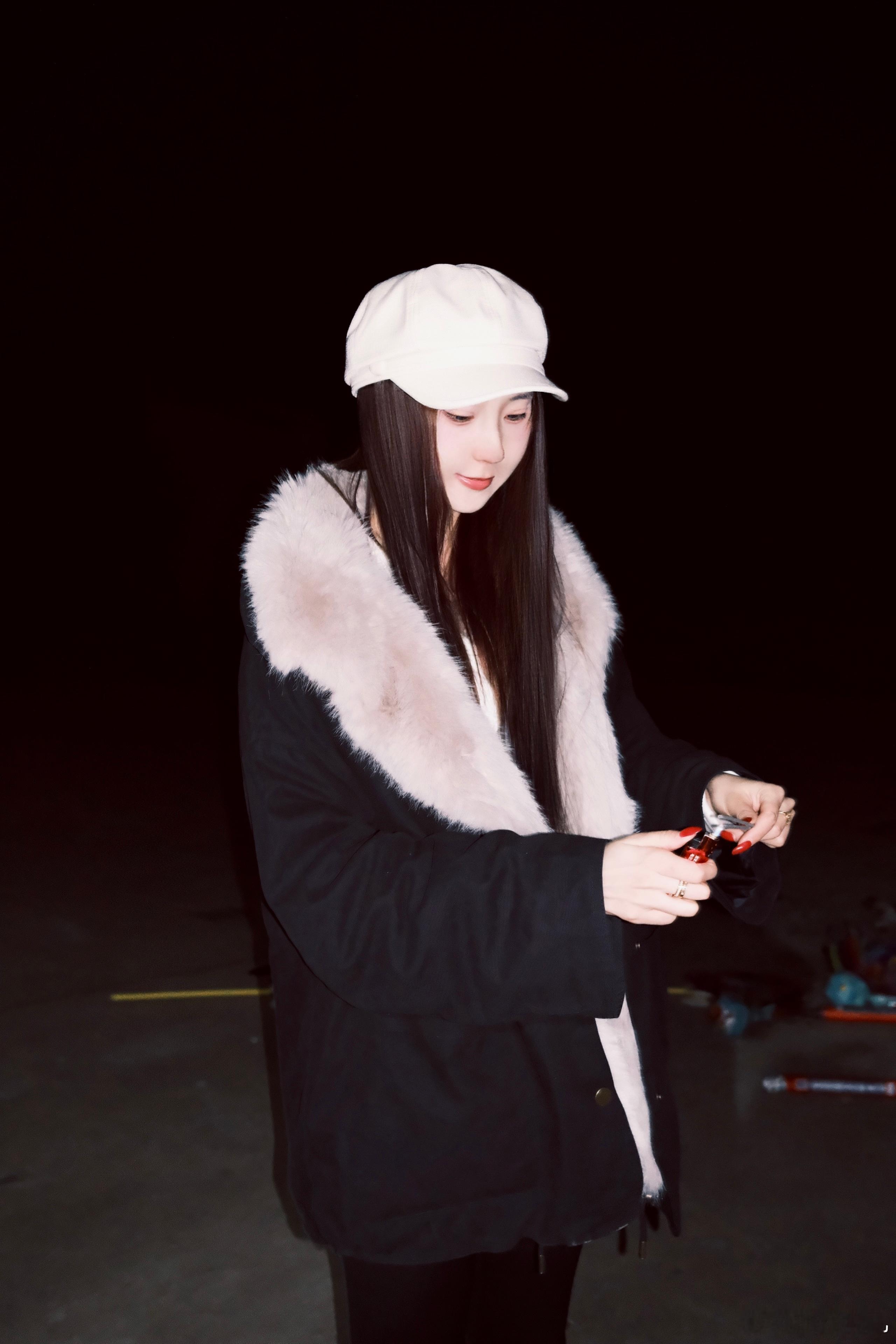 烟花拍照live‧₊˚🪄✩🎆⋆♡̷.ﾟ也是蹭上年味了🧨大家新年快乐