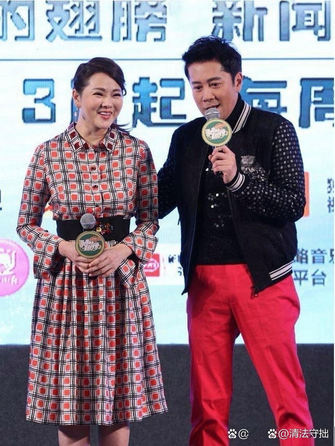 这才是线下伊能静无滤镜的样子，让不少网友直呼，“”以后再也不相信滤镜上了。但是伊能静已经58岁了，这