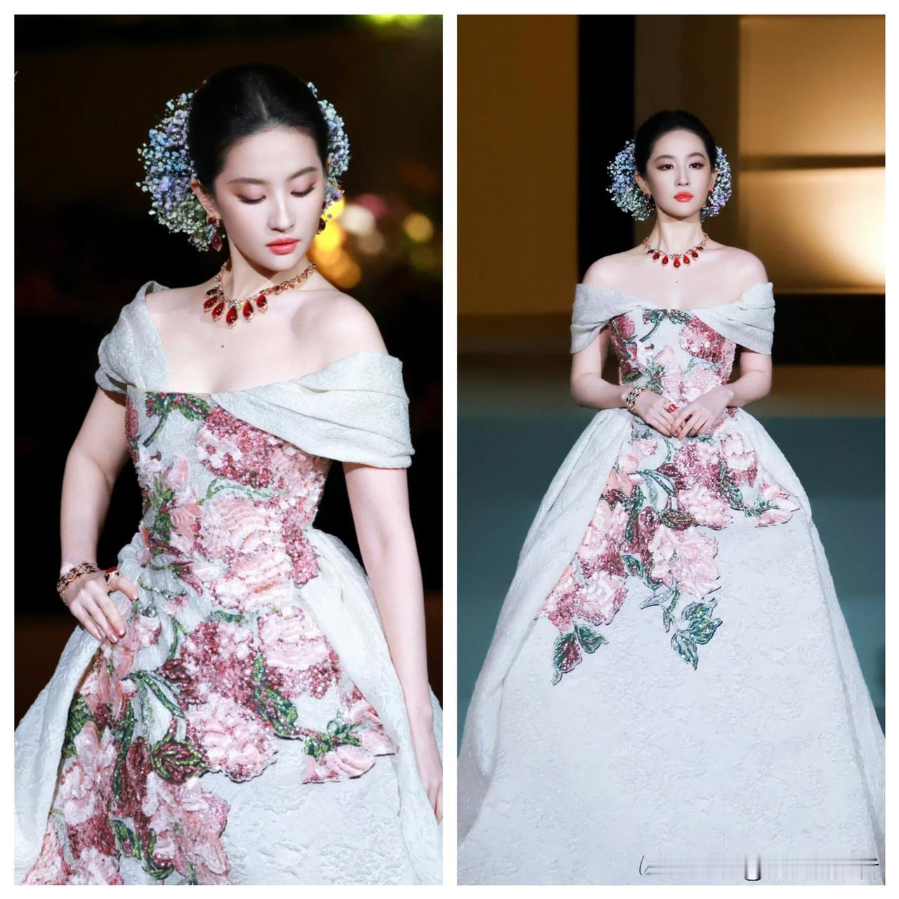 秀场的光，照的不是衣服，而是人“以前觉得‘美女在骨不在皮’是客套话，直到看到