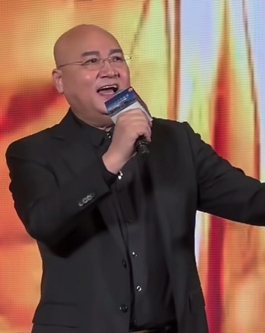 迟重瑞重操旧业，博物馆内一亮嗓，还是不减多年！迟重瑞的名字，就是因为