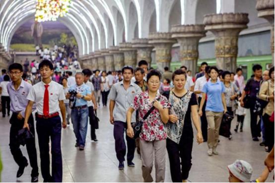 朝鲜有一些奇葩规矩，千万不能碰，一不小心就“小命不保”。都知道朝鲜人非常保守，那