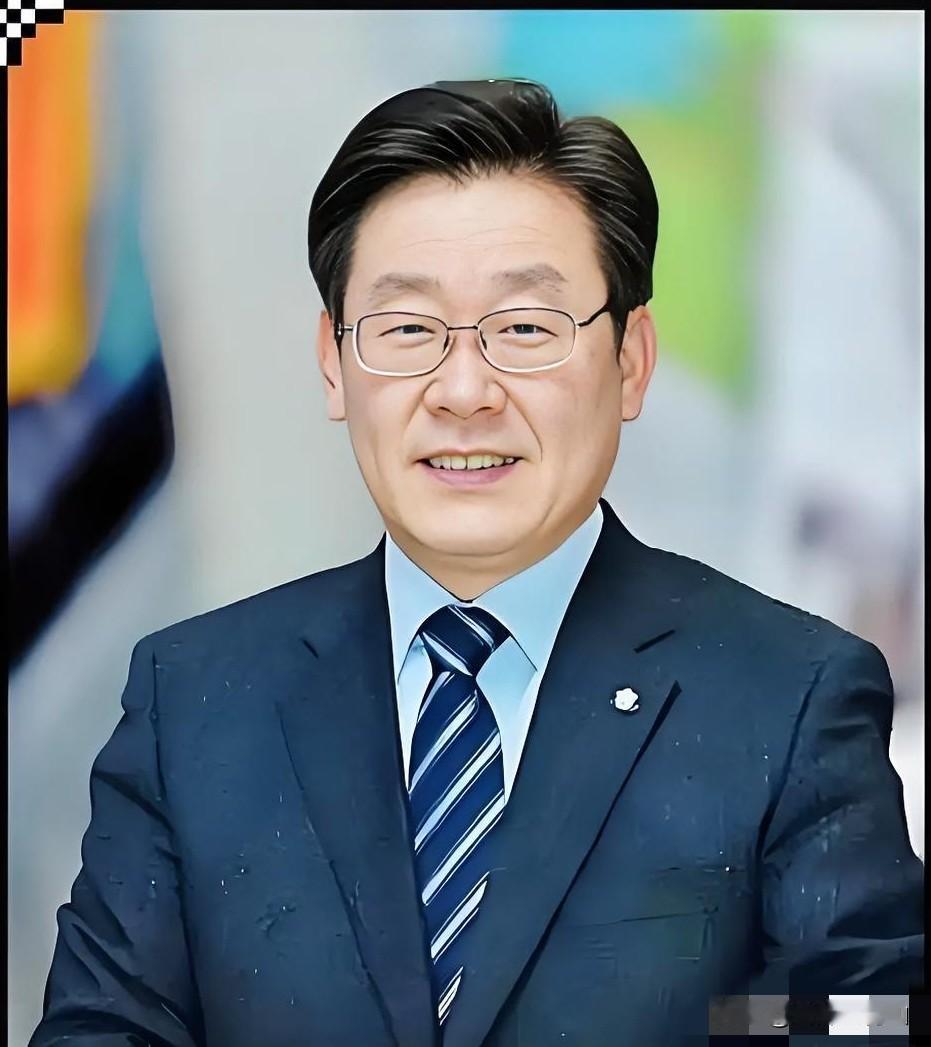 快报，快报！韩国突然对外宣布10月19日，韩国警方对外曝出消息：64名