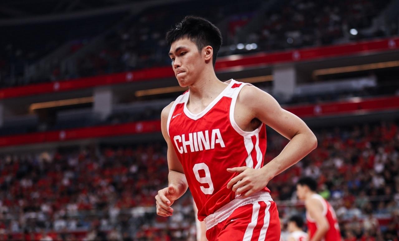 中国男篮！大家发现没，今晚男篮热身赛佛山站迎来收官战，中国男篮将对阵新西兰队，
