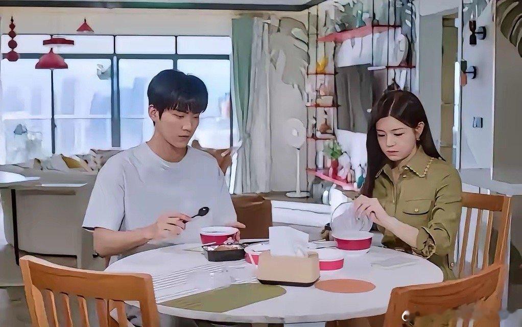 陈妍希岑矜爱李雾岑想一生一世陈妍希说，感谢李雾在她人生最黑暗的时候，来到她身边，