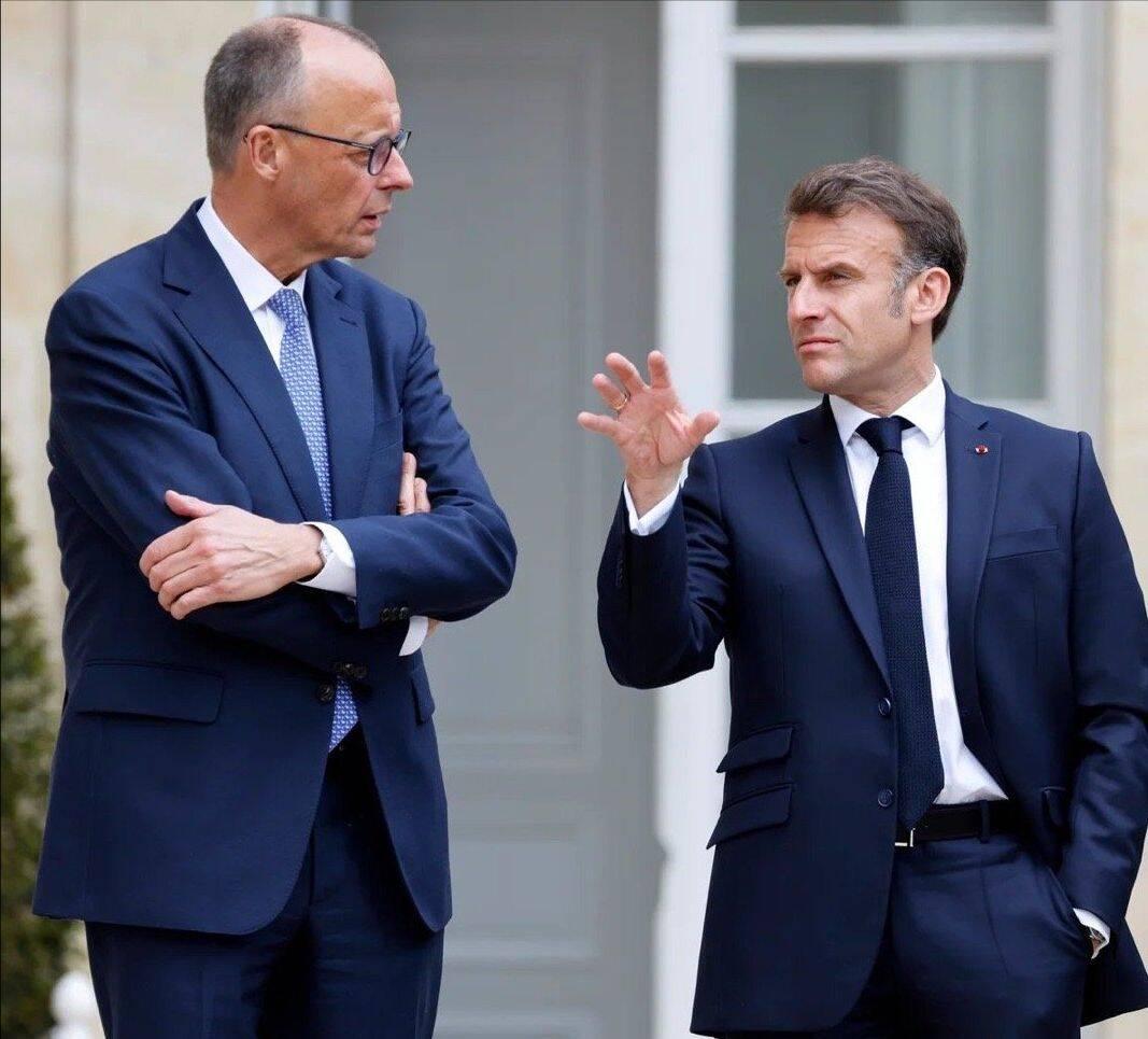 法国最后一刻加入了欧盟反对冻结俄罗斯资产的阵营。马克龙竟然也和意大利一样，加入了