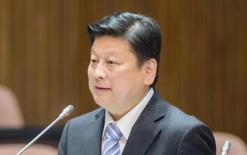 不愧是“花王”！傅崐萁成“总操盘手”！最新消息，傅崐萁接任政策会执行长