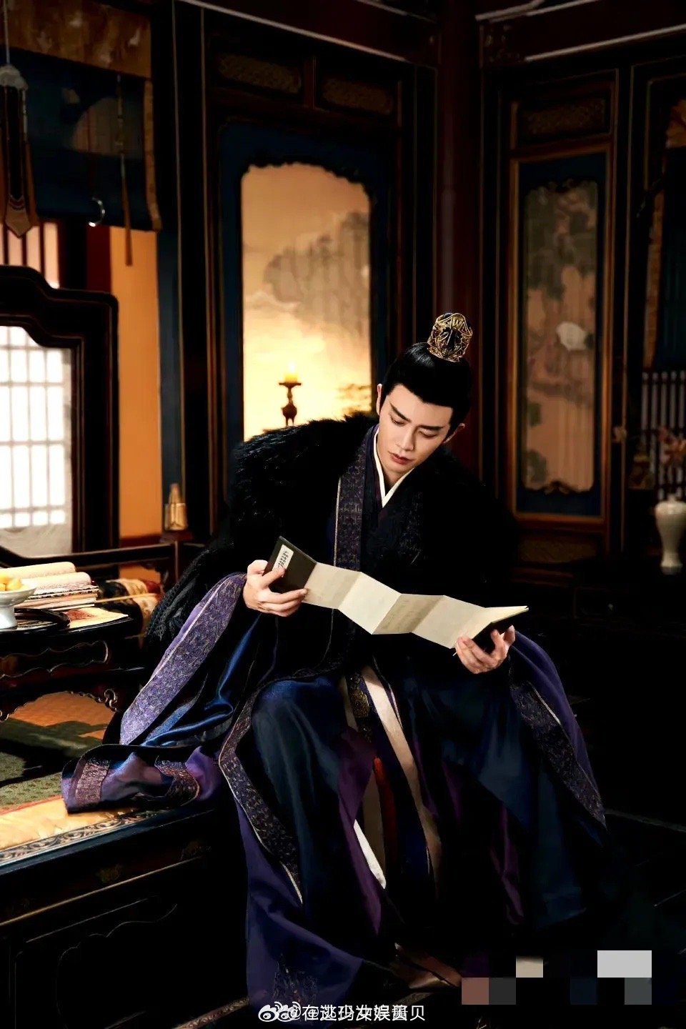 如果甄嬛传里的皇上长这样，那简直不敢想啊，那样菀菀类卿似乎也可以原谅！