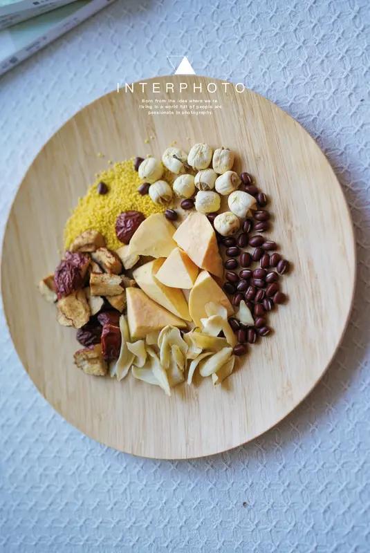 人老了，最大的底气其实就几样。身体没大病，能自己照顾自己，不用麻烦别人。