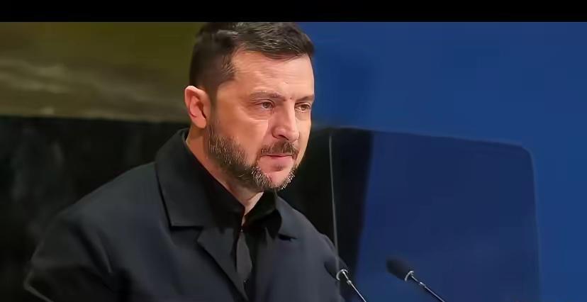 当地时间4月26日，泽连斯基亮出底牌：第一笔到手的巨款，一分钱不买西方现成军