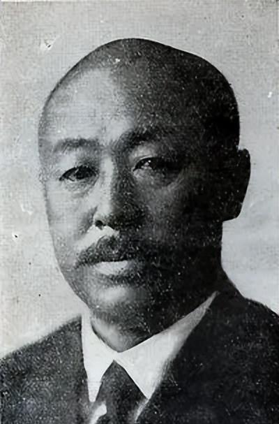 1925年，郭松龄在滦州起兵反奉后，张作相从锦州潜返奉天大帅府，向奉军军阀首领张