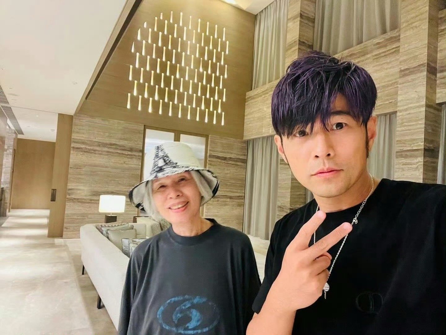 在妈妈眼里永远是个孩子