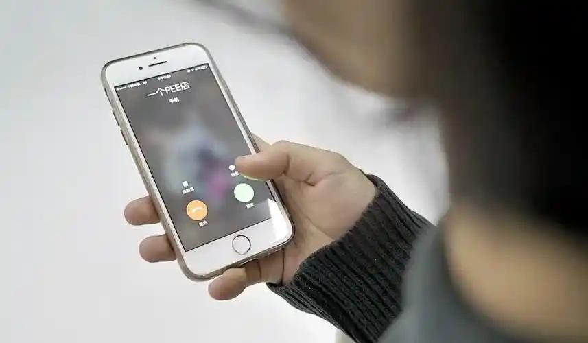 一通推销电话罚292万!法国出台新规，打几次就罚几次。打一通电话，最高能罚出一