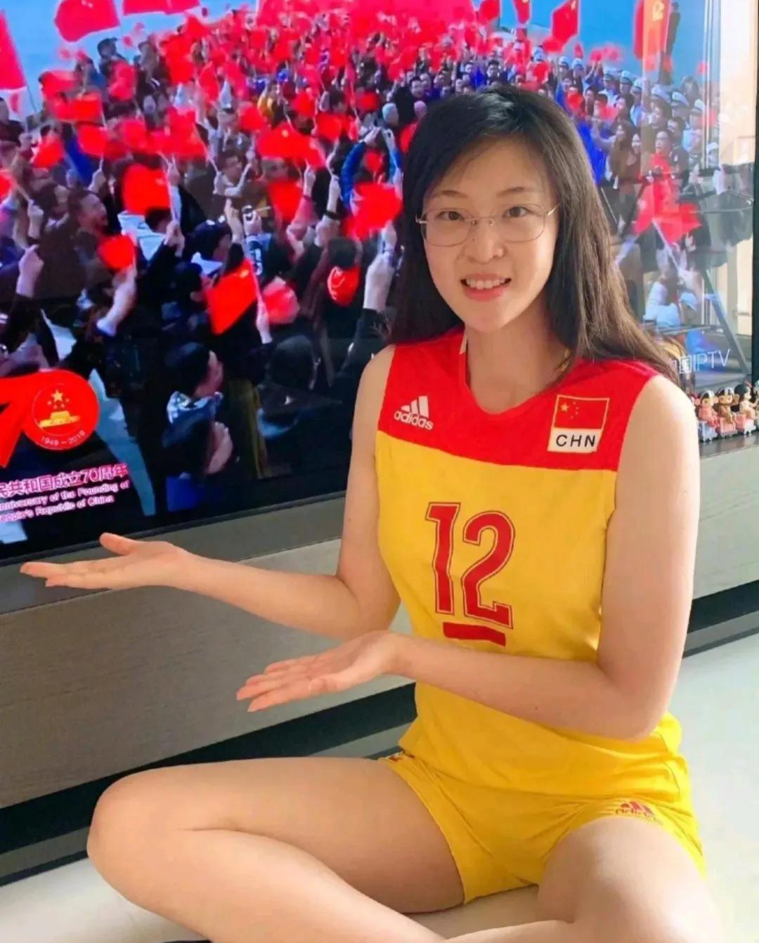 朱婷，袁心玥不回来国家队是好事，也说明这两位前中国女排队长的大局意识值得尊敬。球