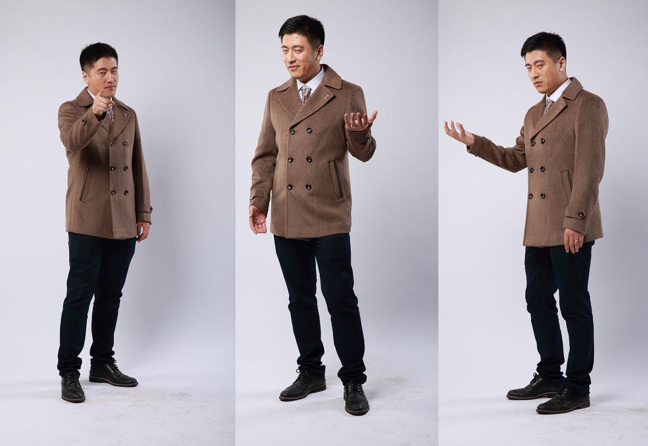 张雪峰英年早逝，让我想起我的两个同事。他们俩一个在元旦前，一个在元旦后，都是因为