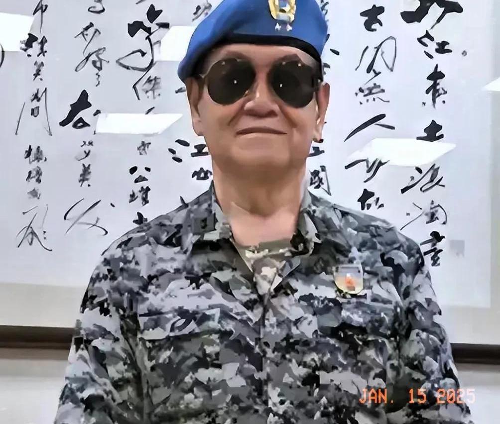 台湾人民真得谢谢高安国将军夫妇，因为他们，可能整场战争里，伪台军都不用面对解放军