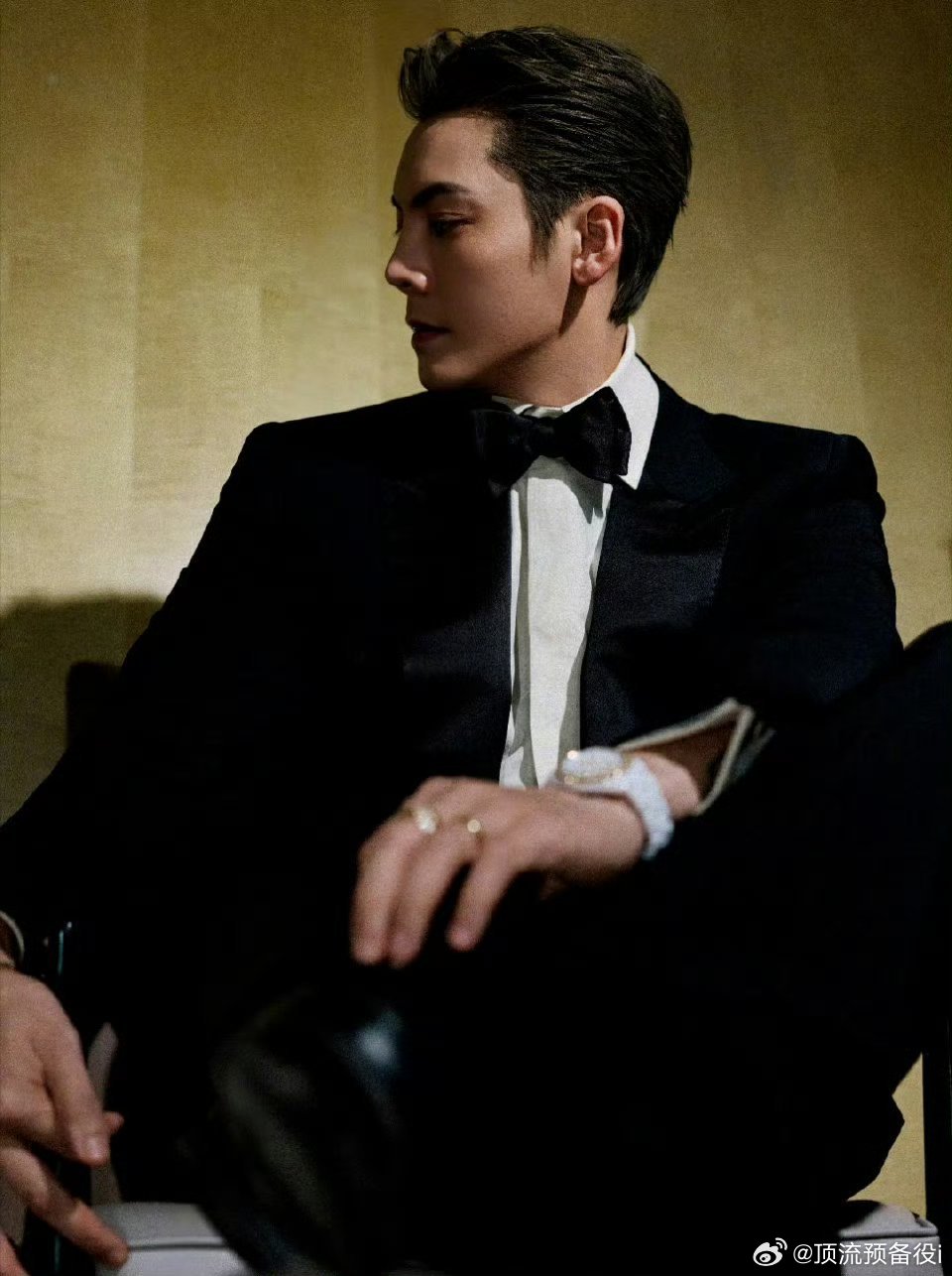 陈伟霆肖战同框张家汪家世纪大和解陈伟霆肖战美人同框谁看了不流口水🤤