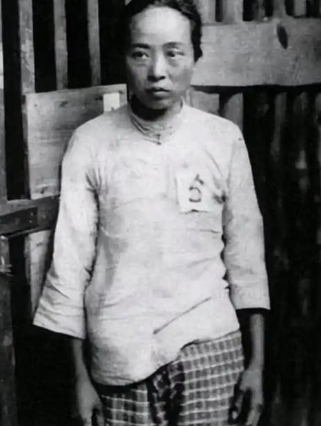 1937年日军轮奸了魏文全，她胸前囚衣上的"5"没人知道它的含义！多年后，从日军