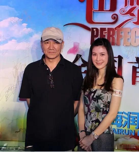 李幼斌和童蕾，在亮剑中，他是李云龙，而她是李云龙的妻子。