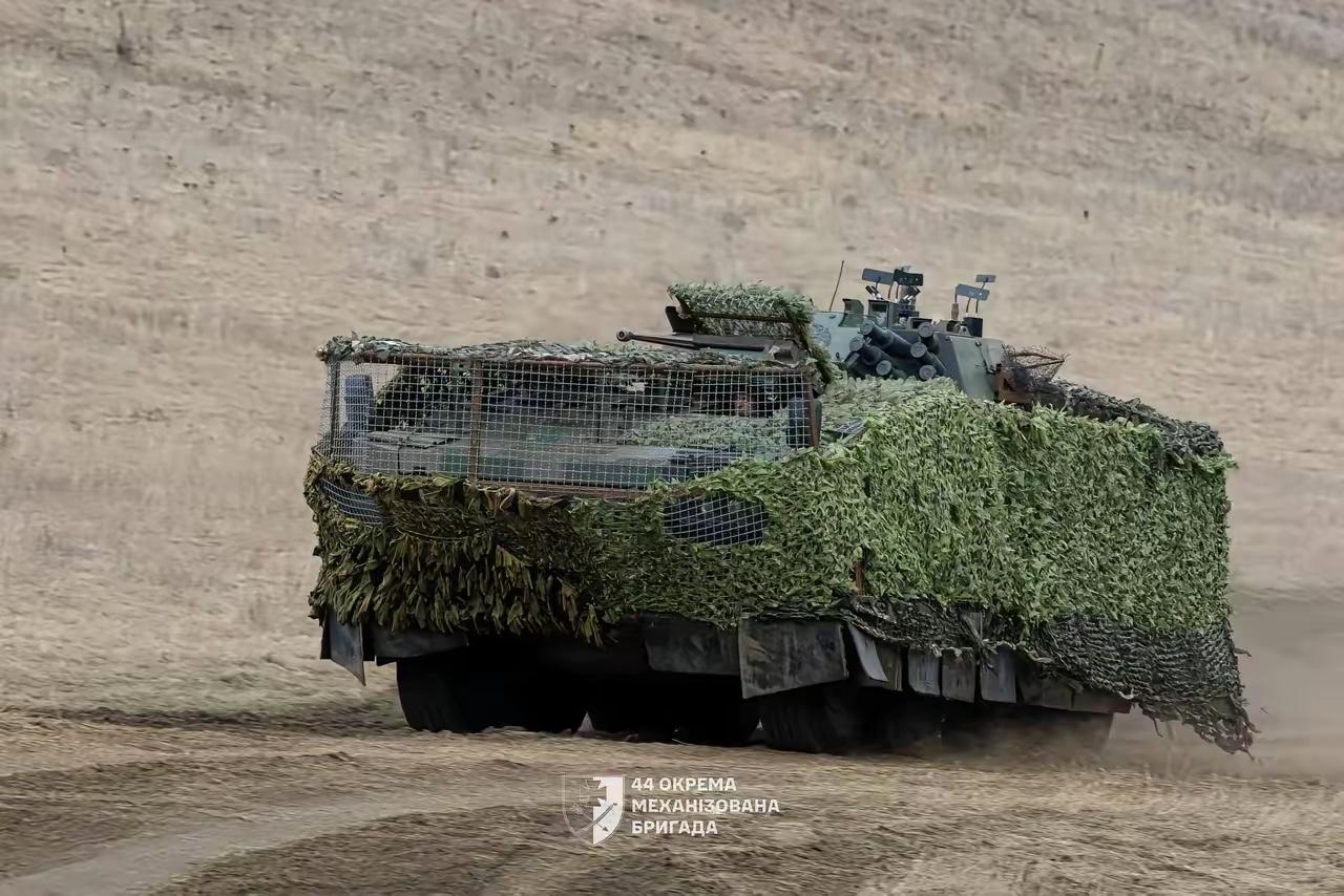 所有人可能都没有想到，欧洲援助资金给了乌克兰。乌克兰这回没买贵的，专门挑便宜