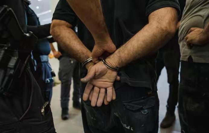 伊朗抓“内鬼”战果越来越大，也越来越让人震惊。3月11日，伊朗的这则消息既令