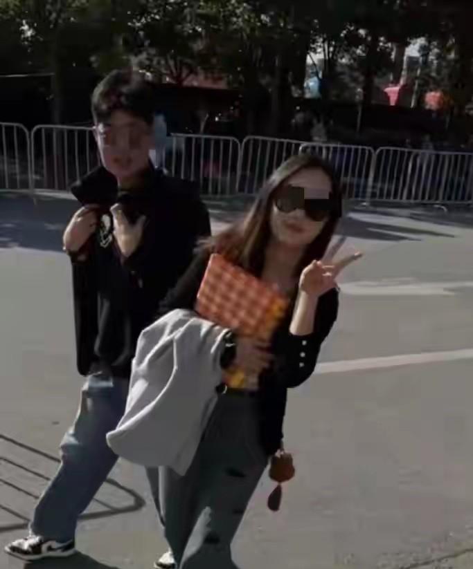 来自安徽芜湖的一对情侣在马来西亚失踪。这对情侣在国庆长假远赴马来西亚沙巴州美人
