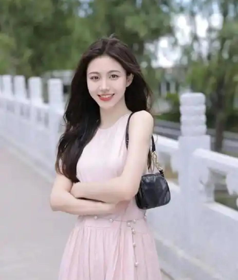我说下这辈子过的幸福的标准如果在您退休之前能做到:1、有房（80m2左右，
