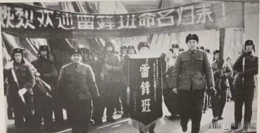 班长没提干，全军区都记住了他，为啥？他干的活比干部还多，可任命书一直没下来。