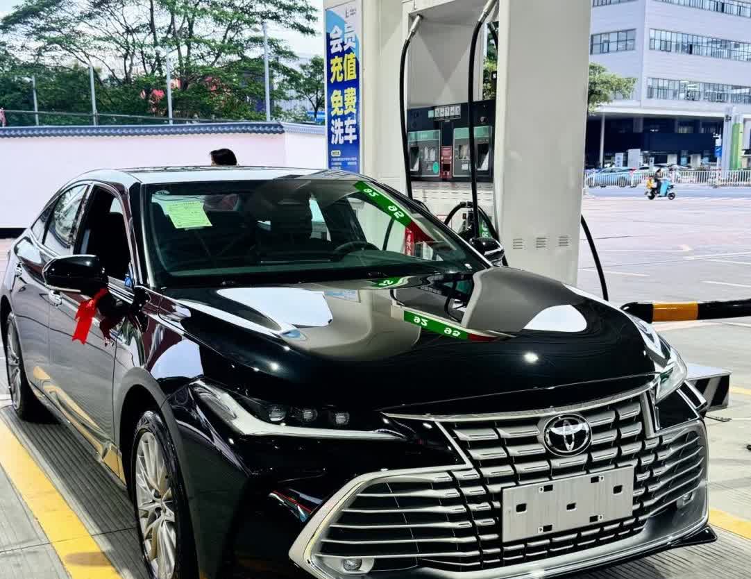 一句话结论：能买，但得先确认你能不能忍受它的“中年感”。1.价格与定位