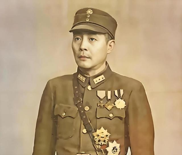 1938年，钱大钧黑着脸走进军统湖北站，当着众特务的面，一枪击毙了特务处长杨若琛