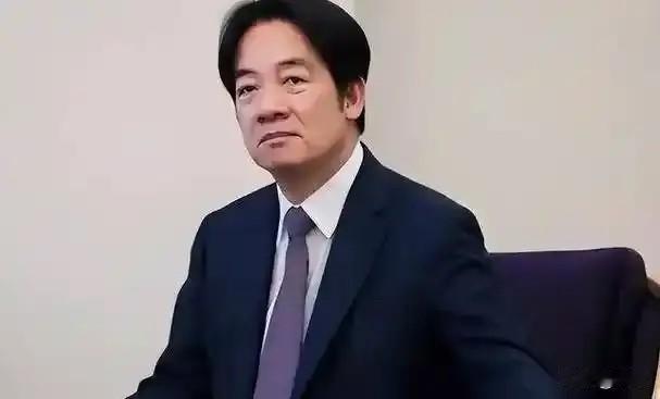 就在刚刚，台当局突然宣布，1月15日，台湾地区行政院，台美经贸工作小组证