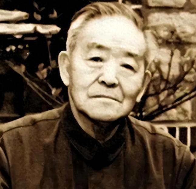 他是我党最大抗日根据地创始人，位高权重，建国后却只是一小处长【1949年10月